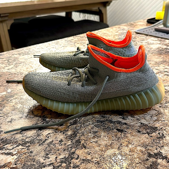 2020 Yeezy Boost 350 V2 ‘Desert Sage’. Worn 1 time. No longer have box. - Picture 2 of 5